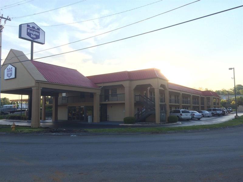 勒诺城 勒努瓦骑士旅馆酒店 外观 照片